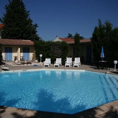 Logis La Cremaillere Hotel Montelimar Exterior photo